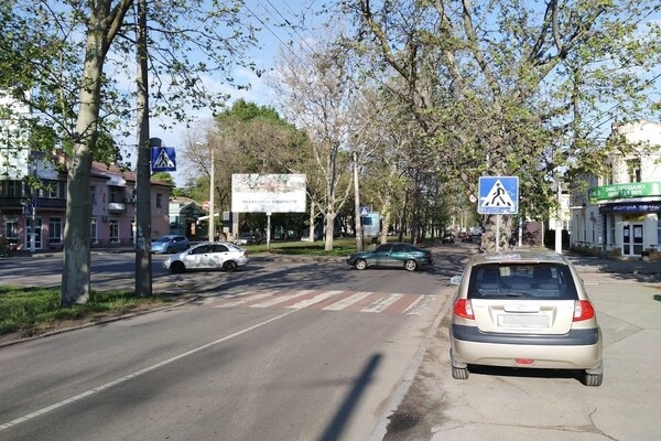 Я паркуюсь как: свежая фотоподборка наглых водителей в Одессе