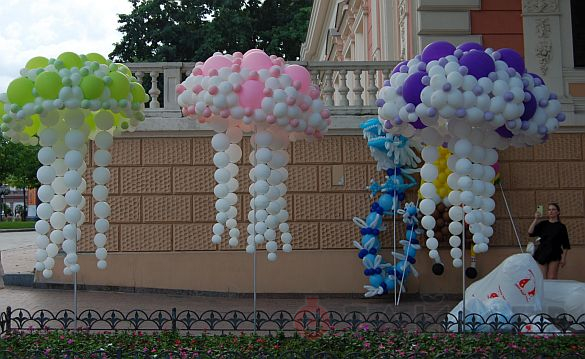 В Одессе провели День Нептуна с воздушными шарами 