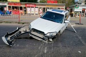 В Лузановке столкнулись два авто: женщина и двое детей получили травмы