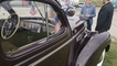 
Таврия-кабриолет и 86-летний Opel: в Киеве открылась выставка раритетных автомобилей
