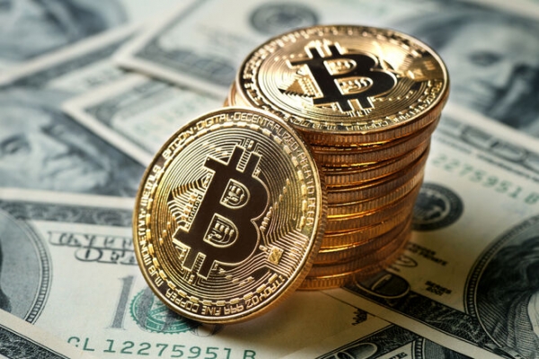 
Биткоин ждет глобальное обновление. А пока инвесторы вкладываются в NFT и блокчейн-игры
