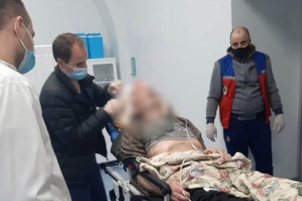 Отправили умирать с разбитой головой: в одесской больнице залечили пенсионера с Covid-19