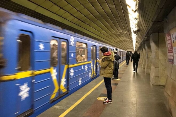 
Киев продлит работу общественного транспорта в новогоднюю ночь
