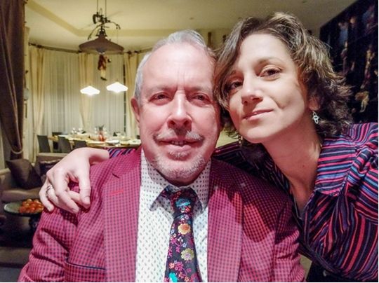 «Ходімо одружуватися»: дружина Андрія Макаревича Ейнат Кляйн показала, як він «тягнув» її на одруження