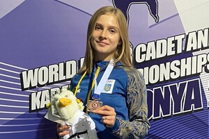 Каратэ и пляжный волейбол: два спортсмена из Одесской области получили медали