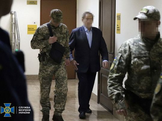 Героя України з російським паспортом суд відправив під варту на два місяці