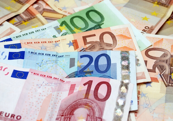 Курс валют в Украине 13 марта 2023: сколько стоит доллар и евро