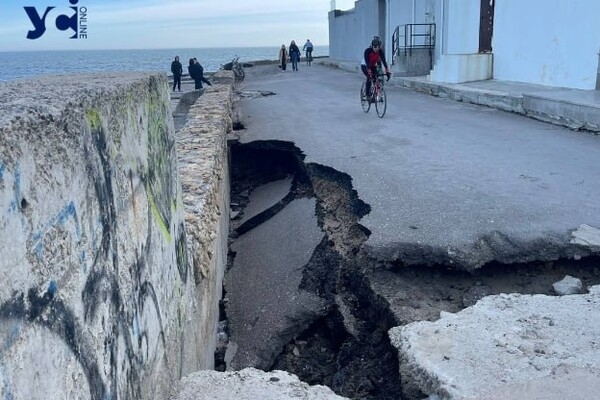 В Одессе провалилась под землю часть Трассы здоровья