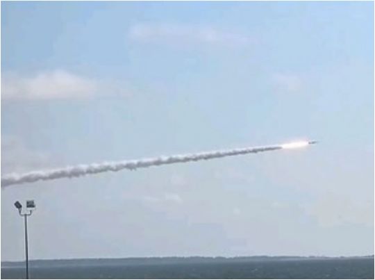 Ворог обстріляв Херсонщину: поранено людину, є руйнування