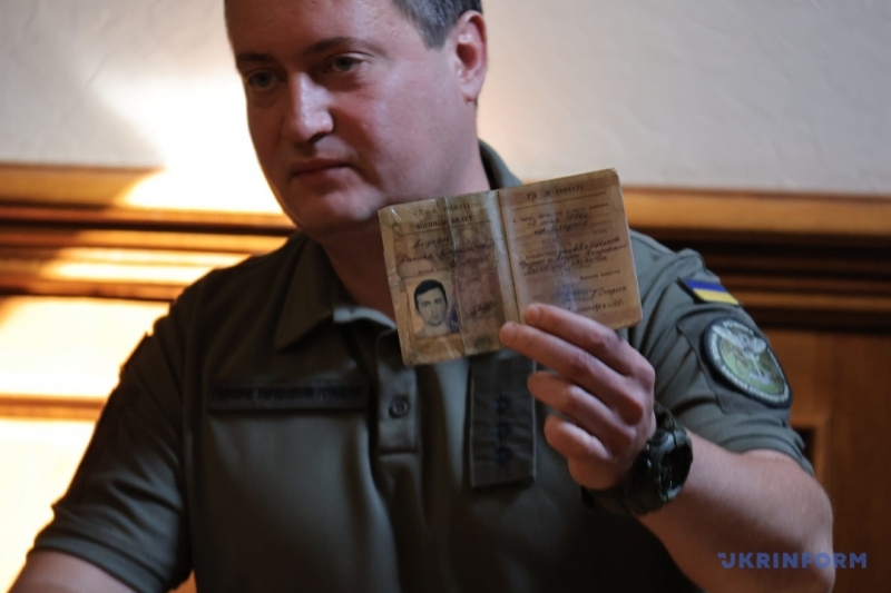 Залишився живим завдяки «Барині»: розвідники розповіли, як вдалося завербувати кадрового військового рф