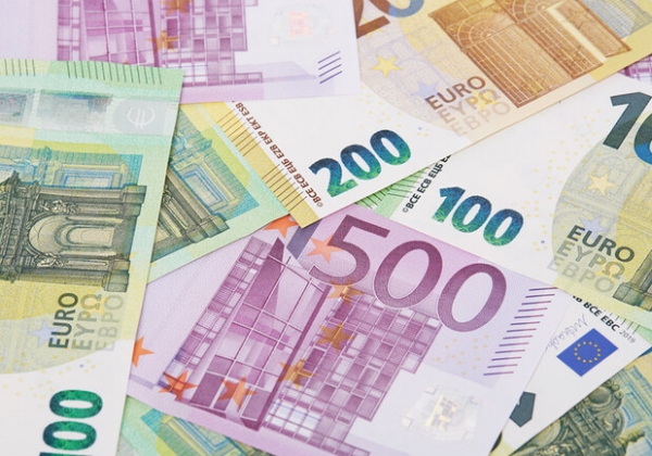 Курс валют в Украине 25 октября 2023: сколько стоит доллар и евро