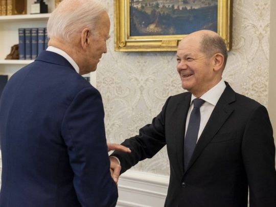 Шольц розкритикував путіна у Вашингтоні й назвав його інтерв’ю смішним