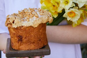 Фундучная пасочка и панеттоне с кокосовой начинкой: где в Одессе можно заказать пасхальные вкусности