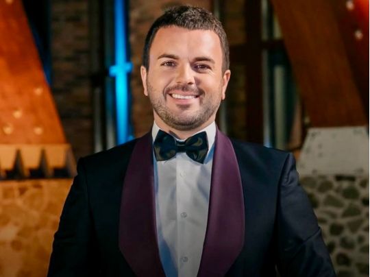 «Телефонували та відстежували на вулиці»: ведучий «Холостяка» пожалівся у мережі