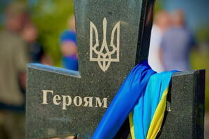 Забег в вышиванках и почтение памяти Героев: как Одесса отмечает День Независимости