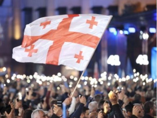 Вирішальні вибори в Грузії: правляча партія святкує перемогу, опозиція не визнає результатів