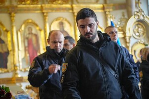 В Одессе простились с полицейским, который получил тяжелые ранения во время обстрела города 18 ноября