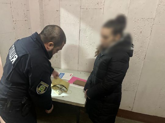 На Харківщині мати заради автомобіля продала дитину за 20 тисяч доларів (фото, відео)