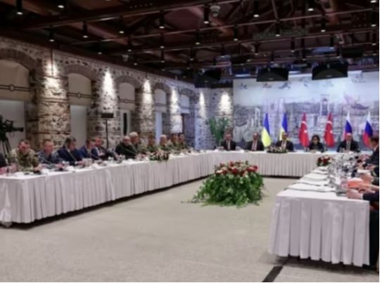 Вологі мрії кремля: які ультиматуми виставили росіяни Україні в Стамбулі